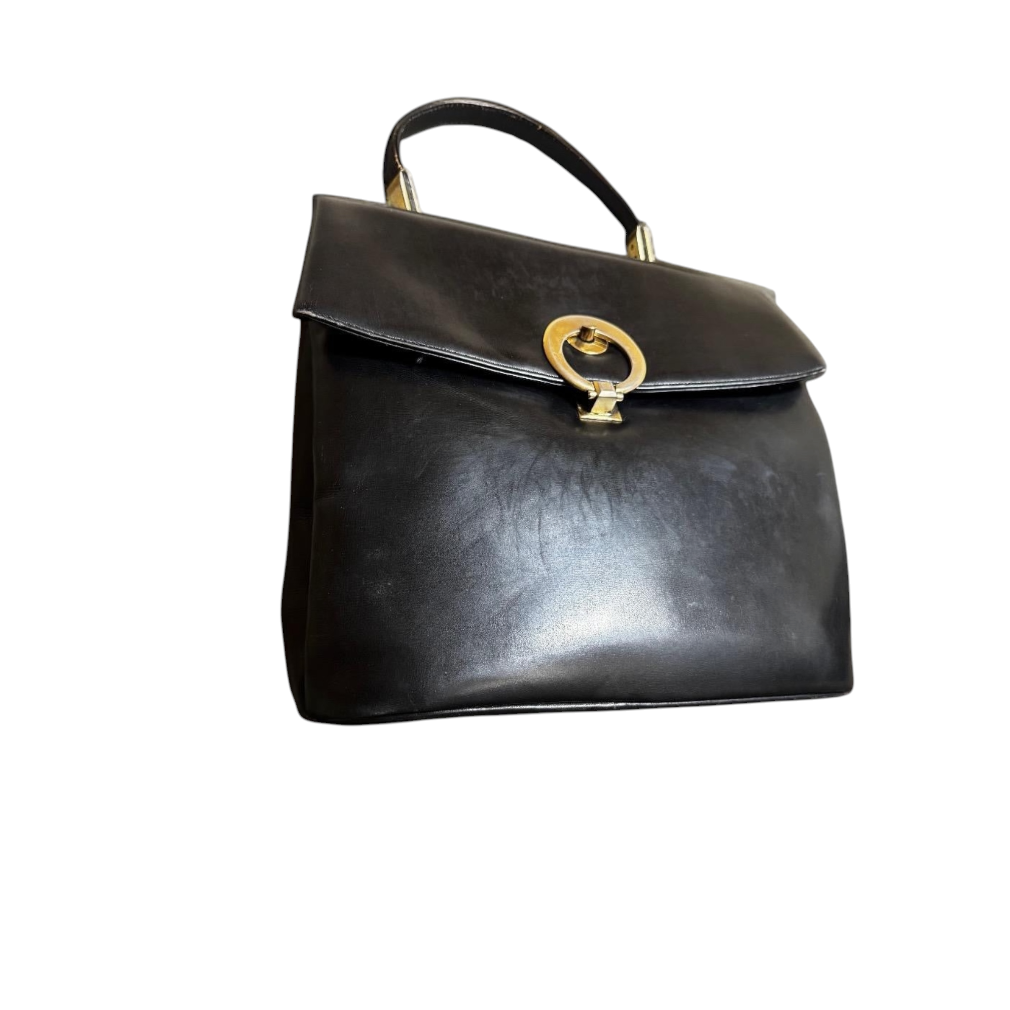 Borsa a mano vintage in pelle nera con chiusura a cerchio dorato.