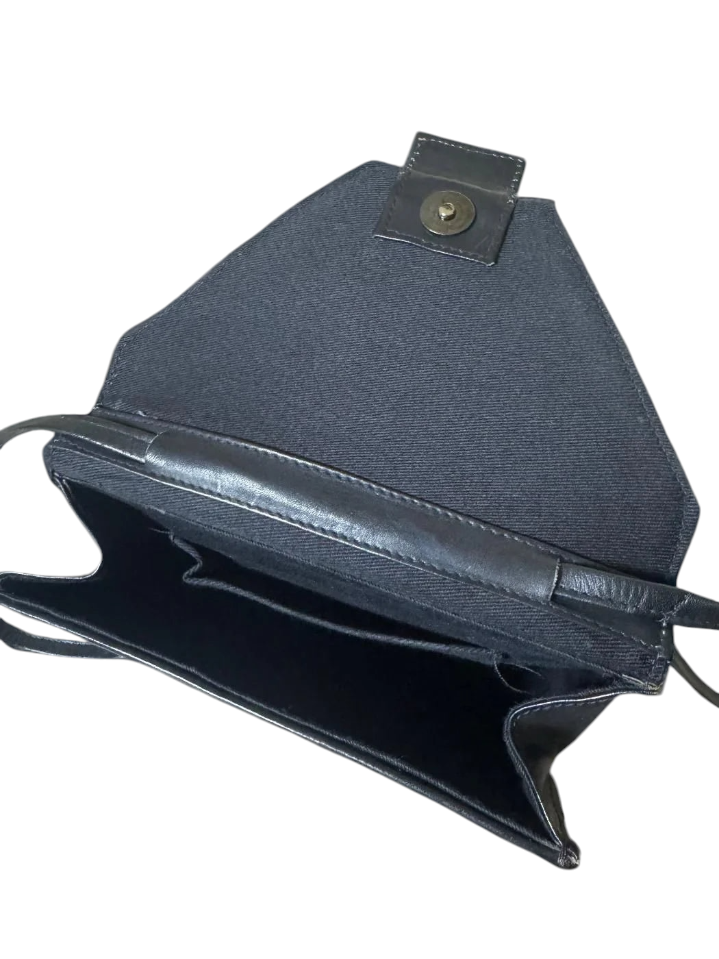 Borsa a mano vintage in pelle nera - Design strutturato e minimale