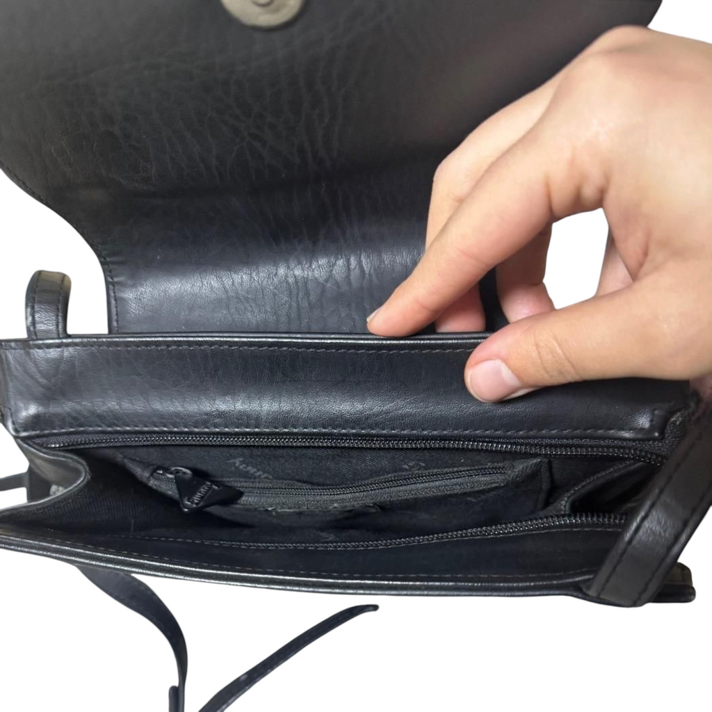 Borsa a spalla vintage in pelle nera